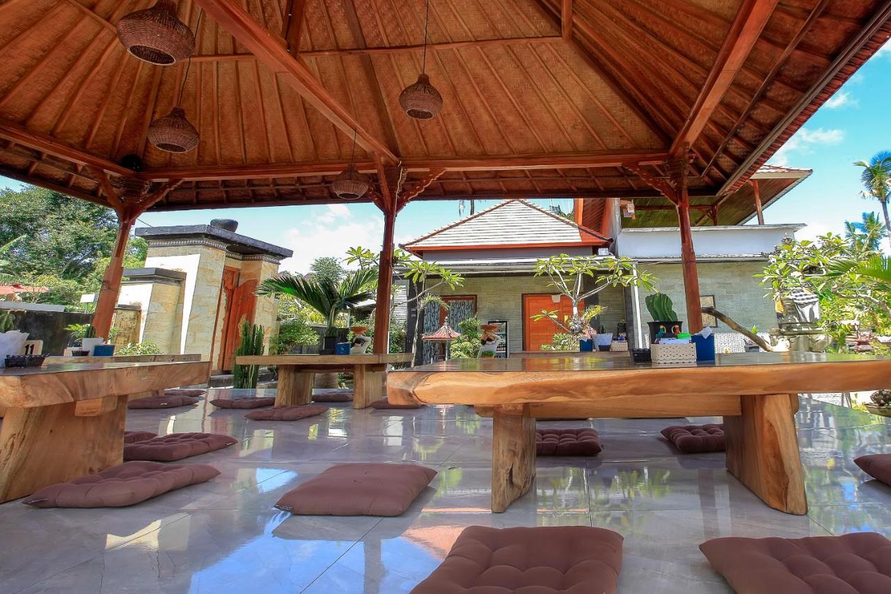 Villa The Dara Hill à Batumadeg Extérieur photo