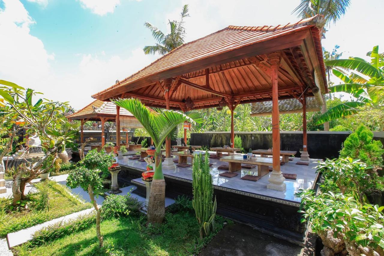Villa The Dara Hill à Batumadeg Extérieur photo