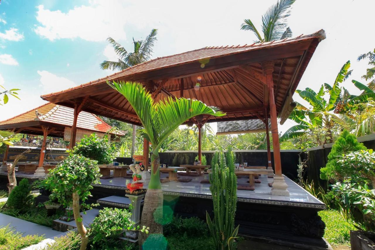 Villa The Dara Hill à Batumadeg Extérieur photo